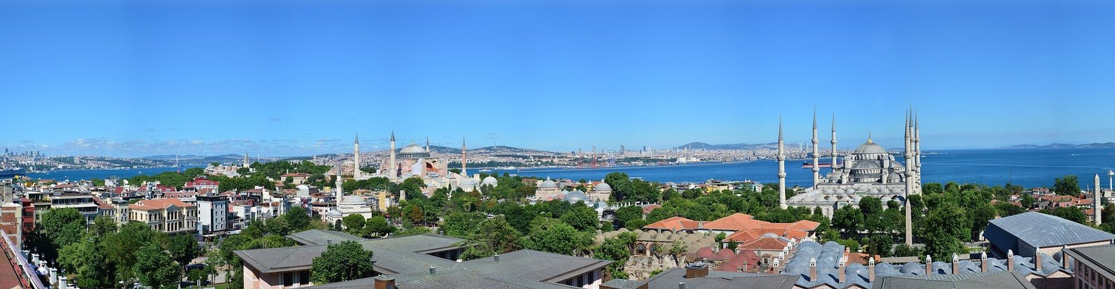 Immersive Experiences:
Custom In-Person Workshops in Istanbul